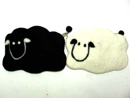 Frabjous Fibers Felt Needlecase